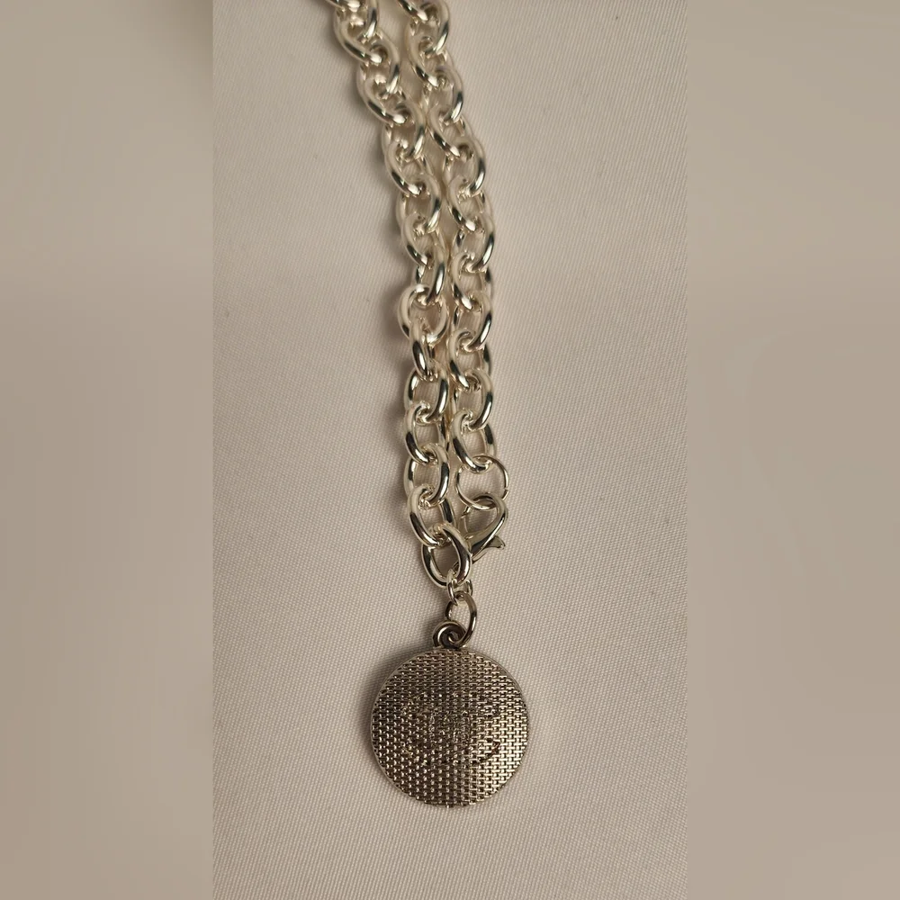 Chanel Silver Chain Bracelet - Picture 4 of 8